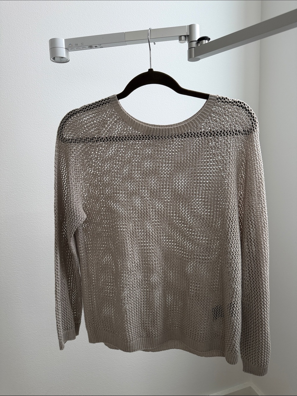 Uniqlo 3D Knit Mesh Sweater in Light Grey
